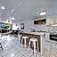 Airlie Summit Apartments