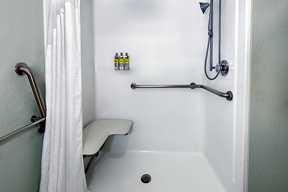 Holiday Inn Express Hotel & Suites Bonita Springs By IHG