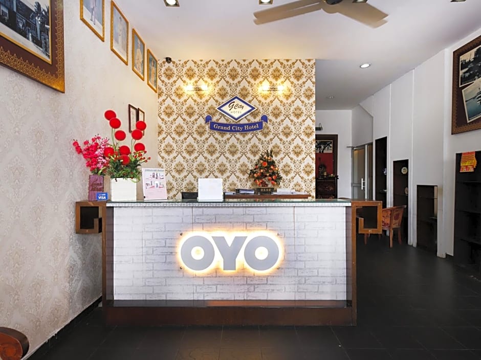 OYO 619 Grand City Hotel 2