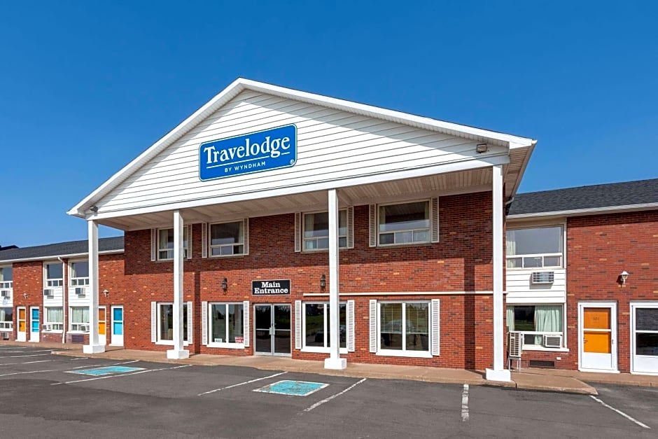 Travelodge by Wyndham Amherst