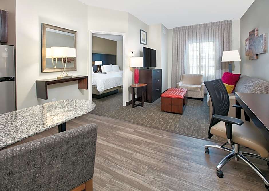 Staybridge Suites Plano By IHG