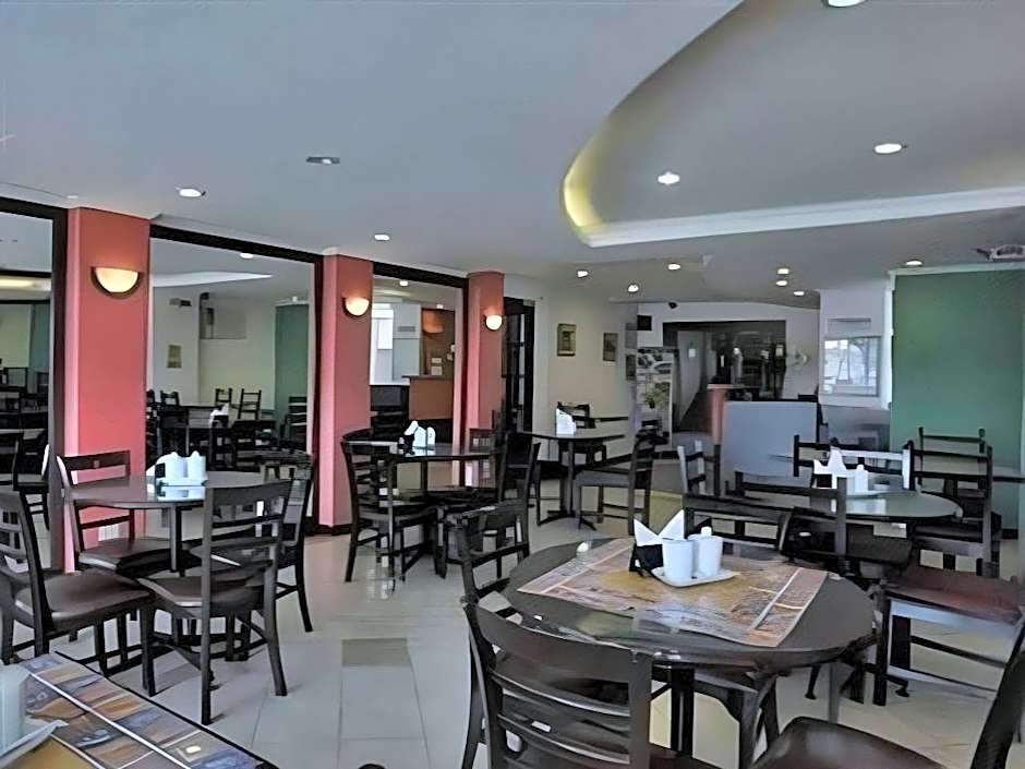 Fersal Hotel P. Tuazon Cubao