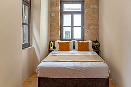 Standard Family Suite