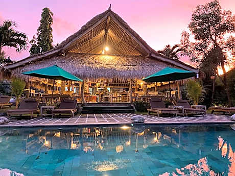 Flower Bud Bungalow Balangan