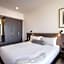 Duxton Hotel