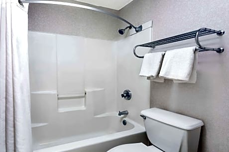 King Room - Disability Access - Smoking