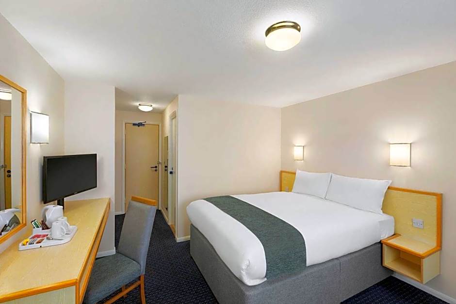 Days Inn Sutton Scotney South