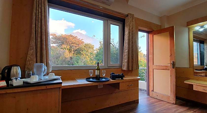 Quartz Himalayan Brothers