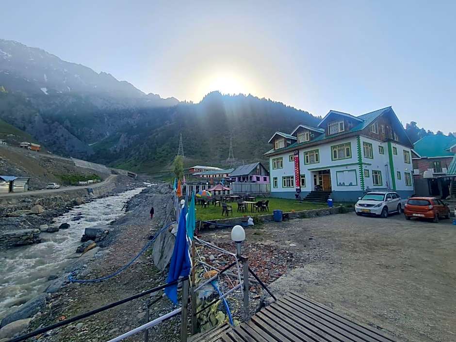 Hotel Inter Mountain Sonmarg