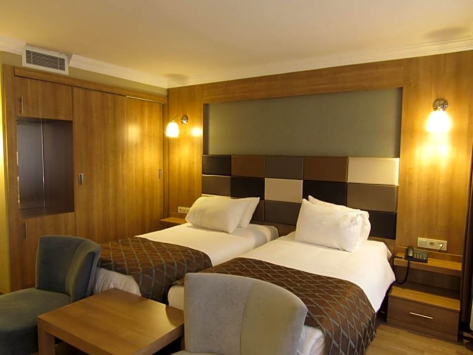 Kadikoy Park Suites