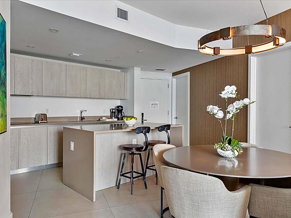 Beachside Contemporary Residence in Lyfe