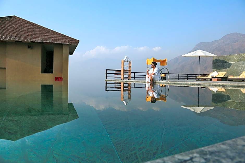 Taj Dal View, Srinagar