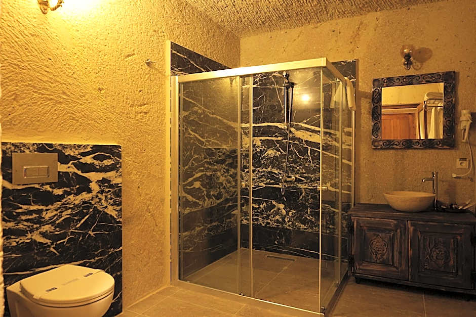 DOCTOR'S CAVE SUİTES