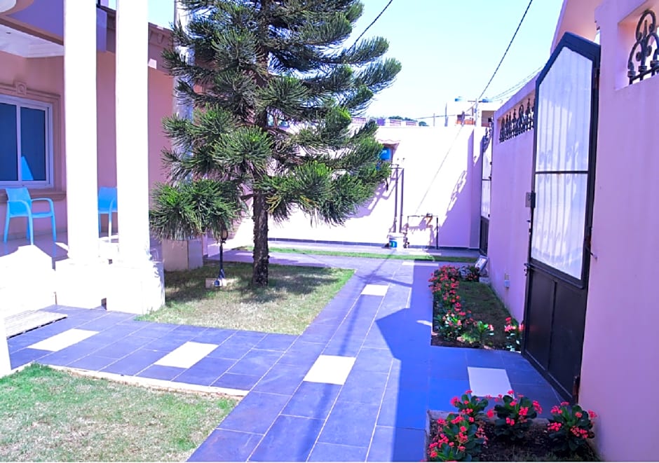 Hôtels Résidences EASY