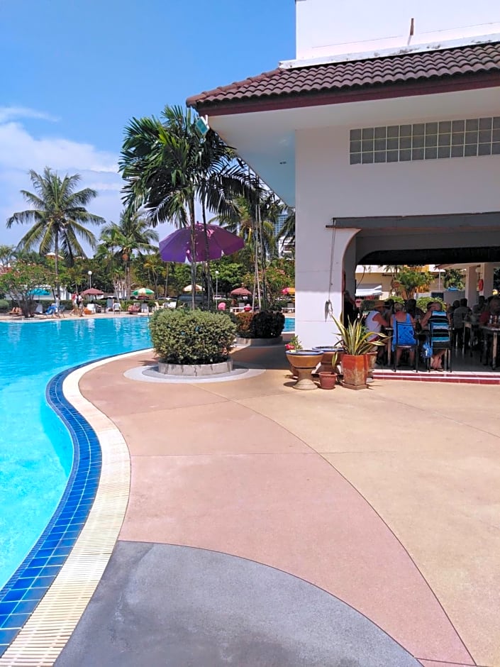 B&B View Talay 1B Residence by Dao