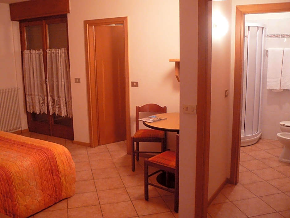 Hotel & Appartamenti Al Larice