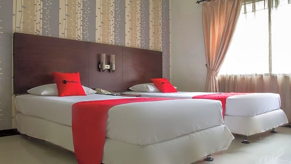 RedDoorz @ Cikutra 3