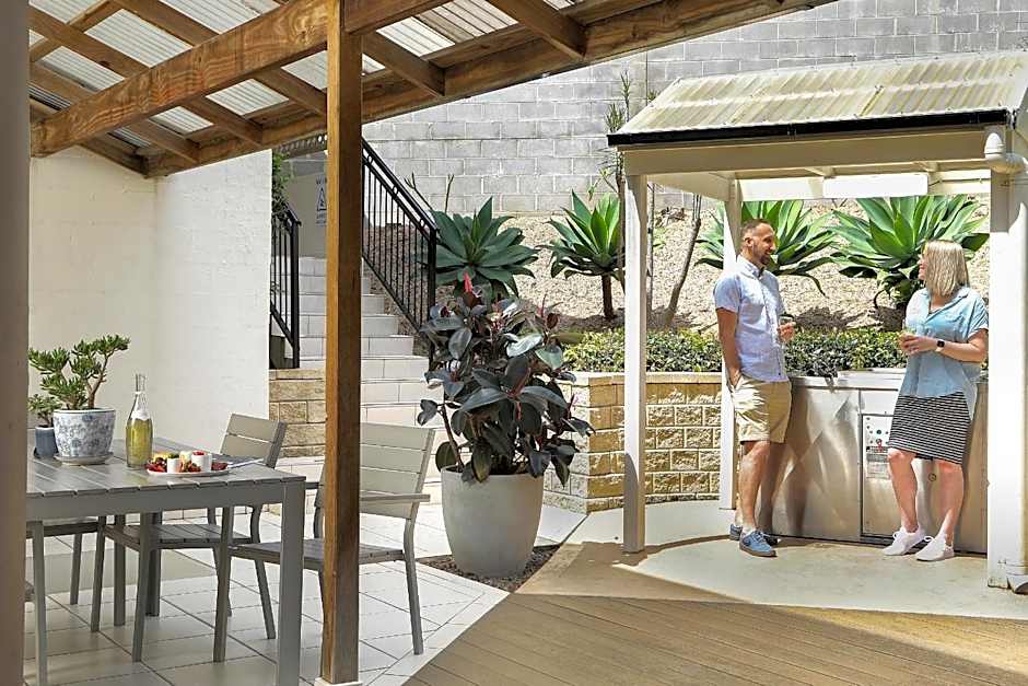 Terrigal Sails Serviced Apartments