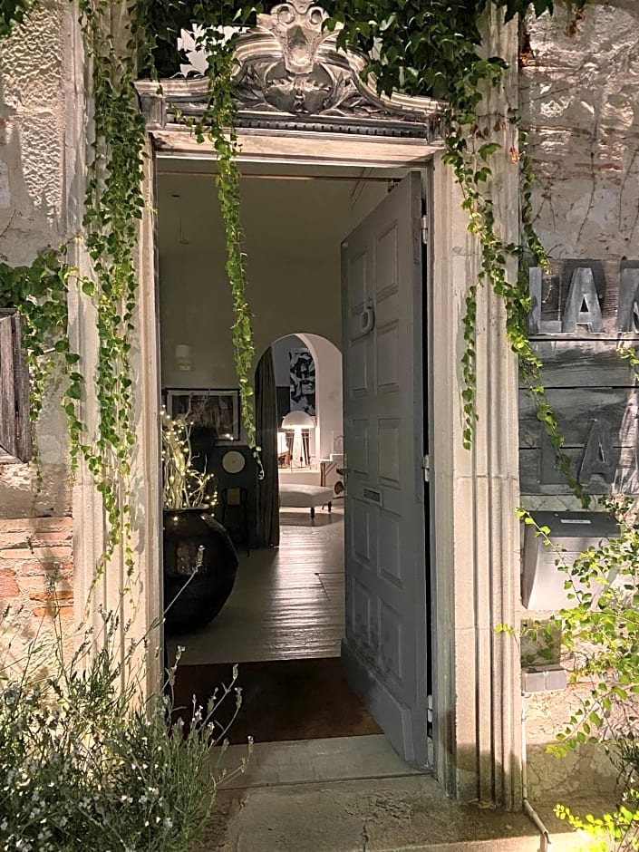 La maison sur la place