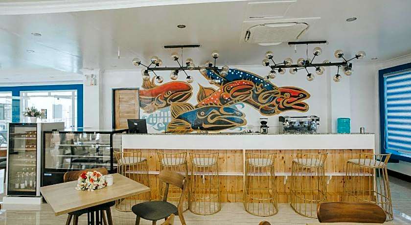 Santiago Cove Hotel and Restaurant