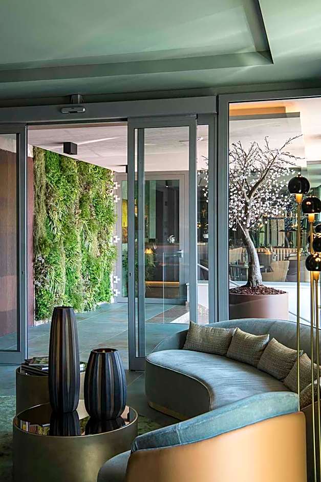 Columbus Urban Resort