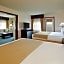 Holiday Inn Express Hotel & Suites Branson 76 Central