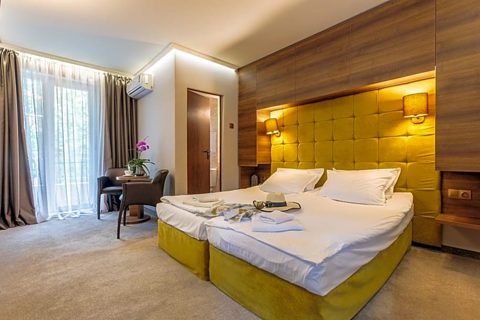 Хотел МИКАДО - онлайн self check-in