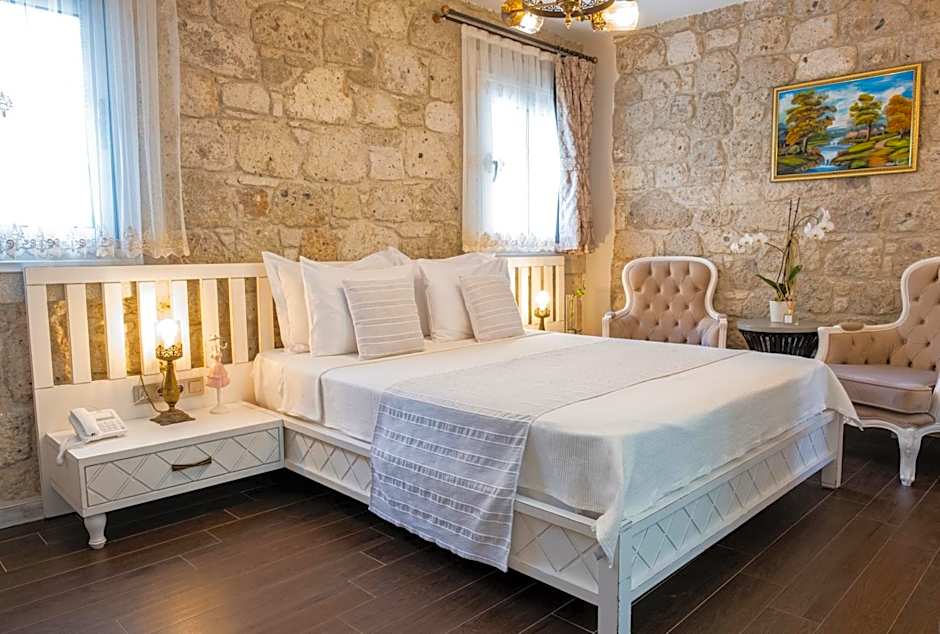 PROVENCE MANSİON ALAÇATI