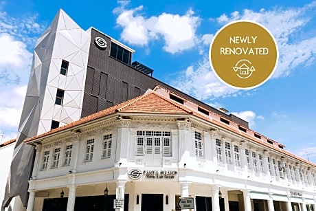 Santa Grand Hotel East Coast