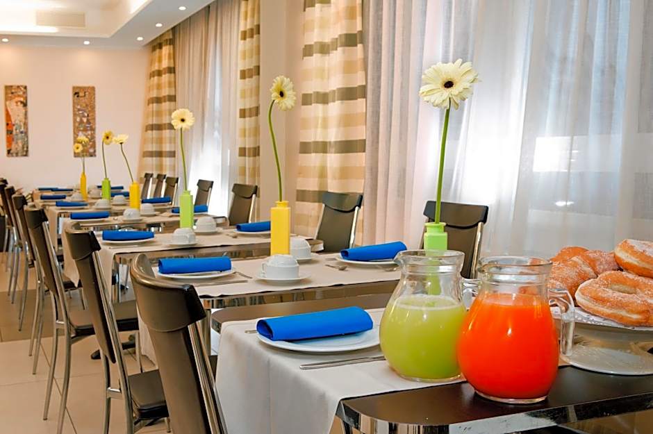 Cardinal Saint Peter Hotel