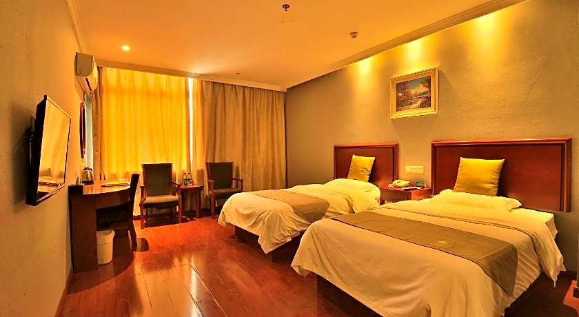 GreenTree Alliance SuZhou Industrial Park DLHET LianFeng Plaza Hotel