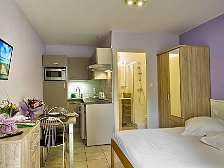 Small Studio - Ground floor