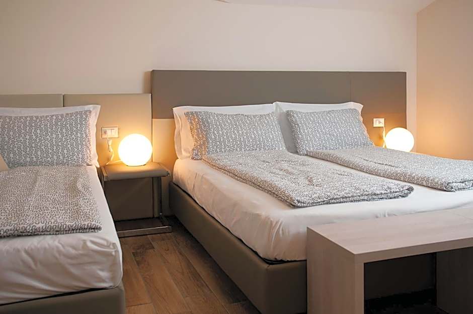 Deluxe 1 Extra Bed — 12 fotoğraftan 1. fotoğraf