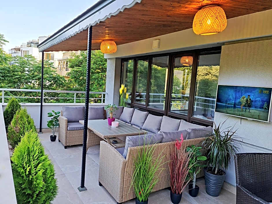 Парк Апарт-Хотел Виктория 1