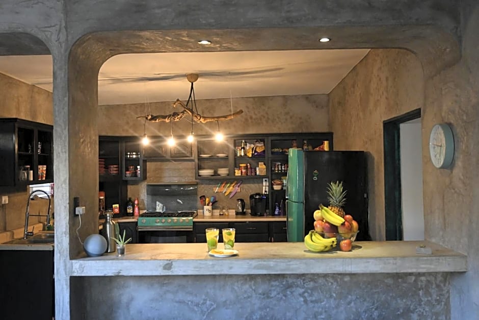Desert Heart Hostel
