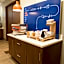 Holiday Inn Express And Suites Warsaw - E- Center By IHG