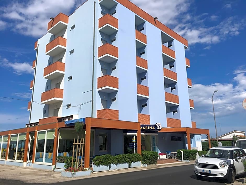 Hotel Marina