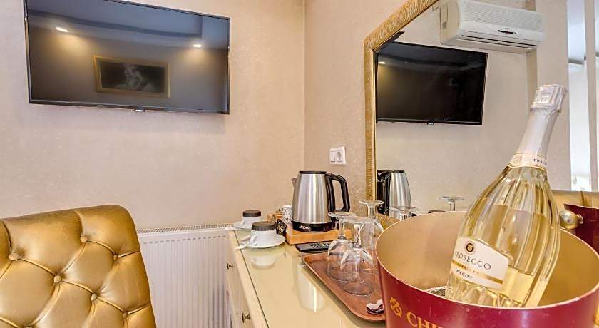 Twins Boutique Hotel