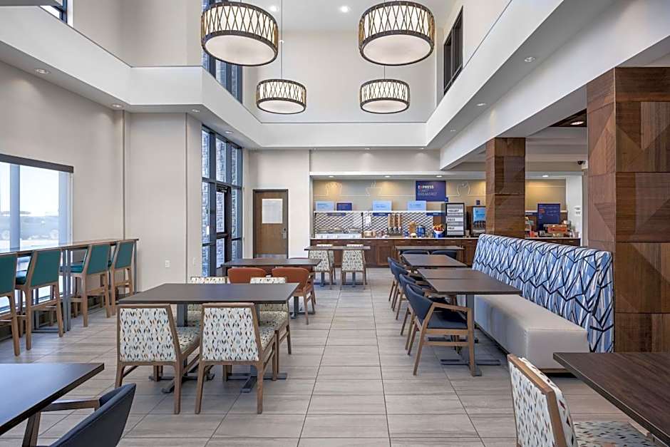 Holiday Inn Express Belgrade-Bozeman Area By IHG