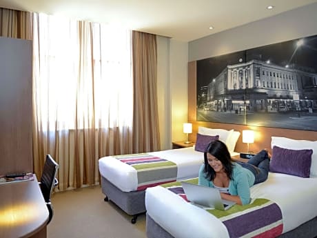 Superior Room 2 Single Beds