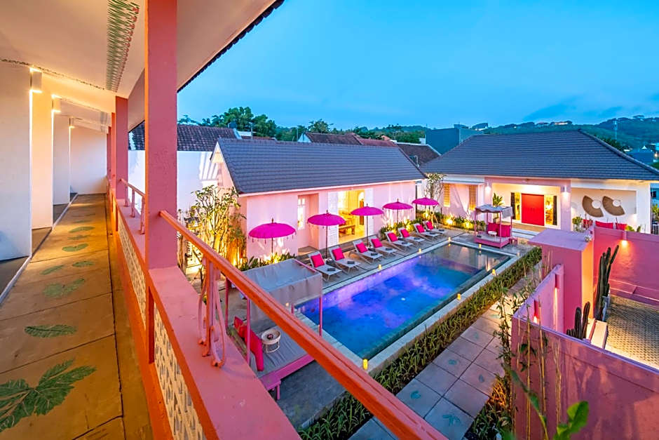 PinkPrivate Balangan - for Cool Adults Only