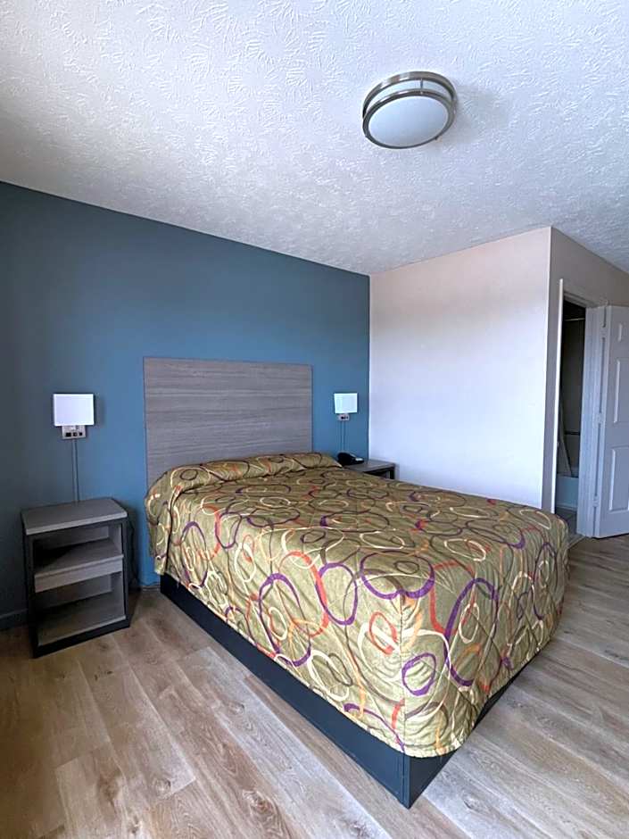 Garden Inn & Suites