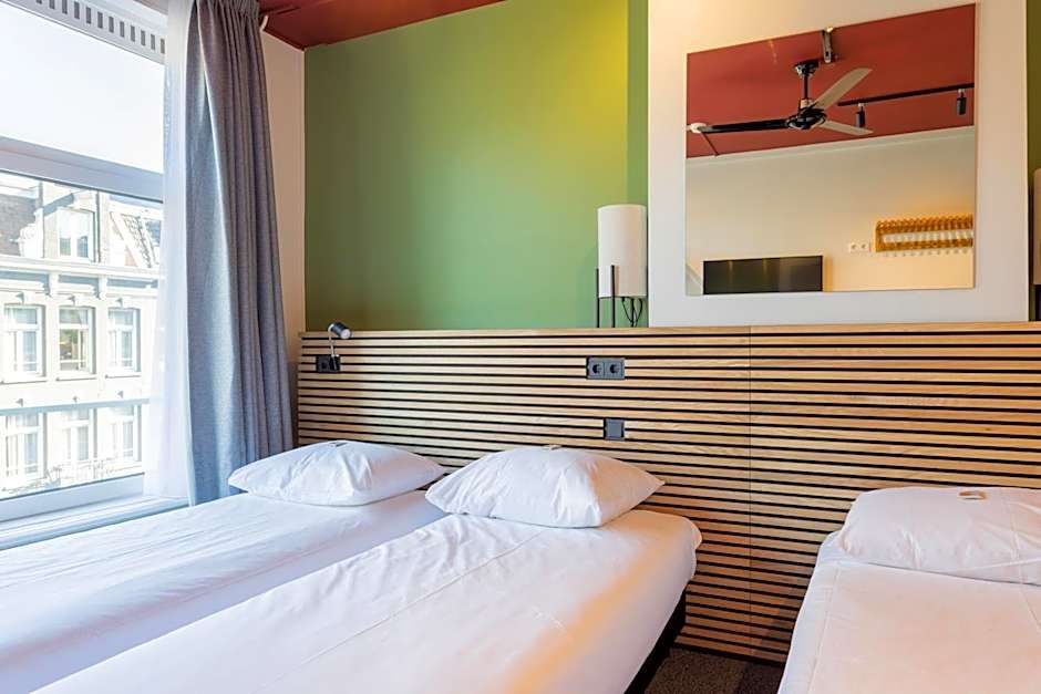 Weber Hotel