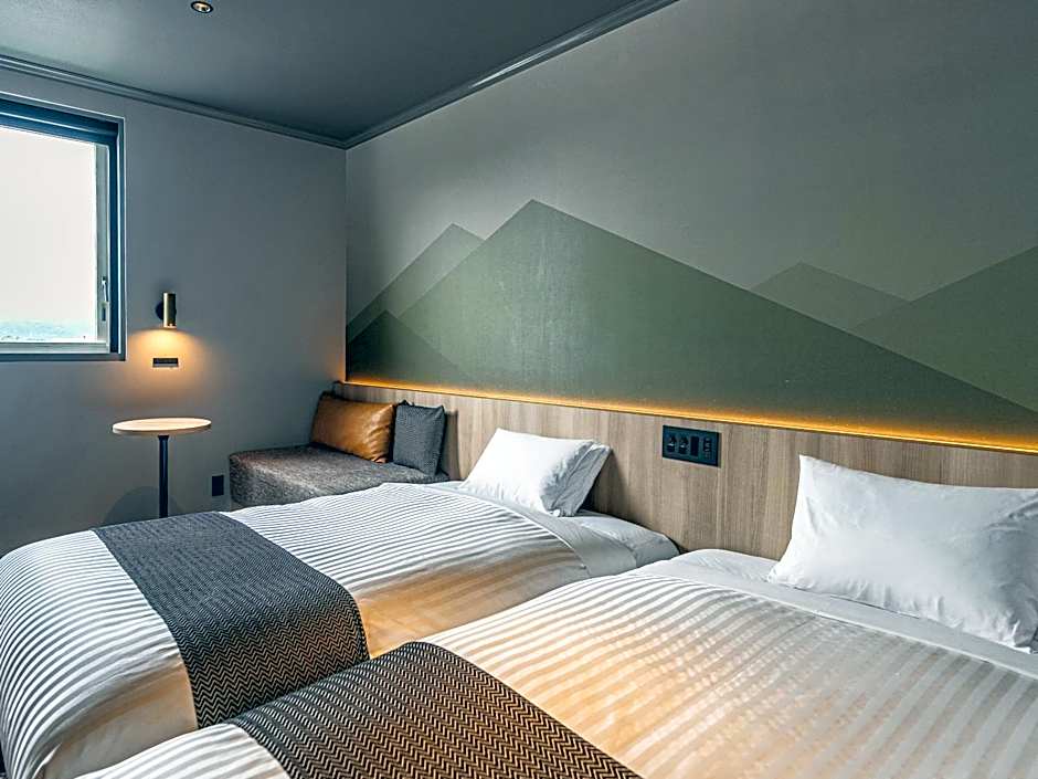 TsukubaNoYu Urban Hotel
