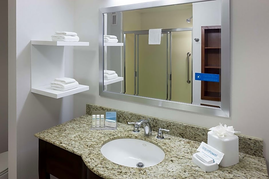 Hampton Inn By Hilton Los Angeles-Orange County-Cypress, Ca