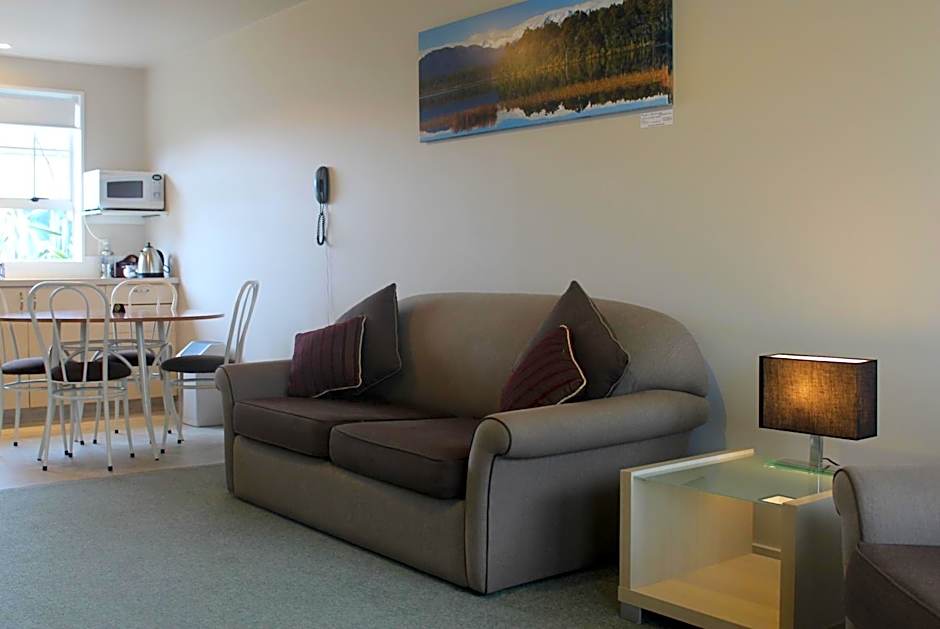 Alpine Rose Motel