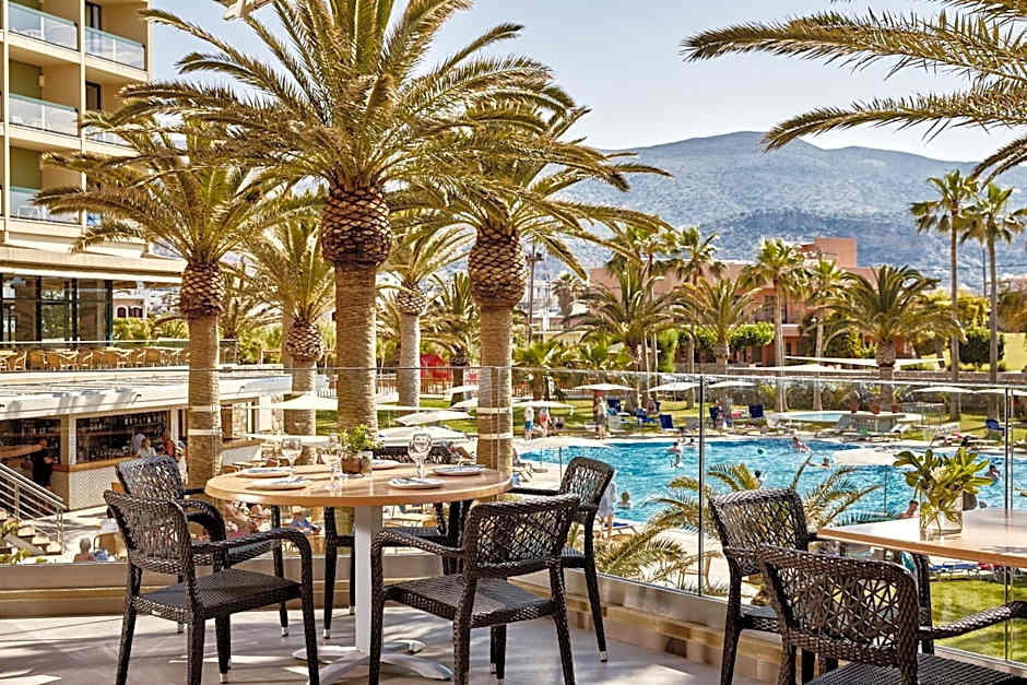 Sirens Beach & Village