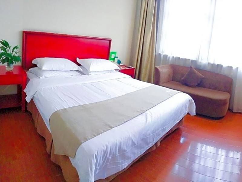 GreenTree Inn Changshu Fangta Park Pedestrian Street Business Hotel – Changshu, Suzhou, 