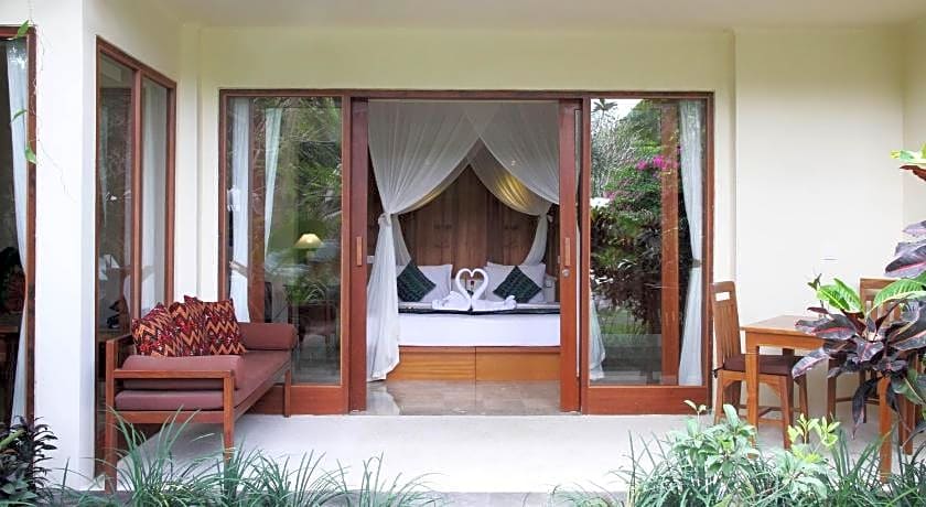 Sapodilla Ubud Hotel