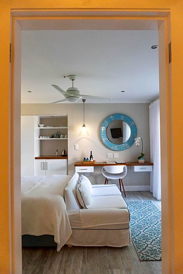 Admiralty Beach House